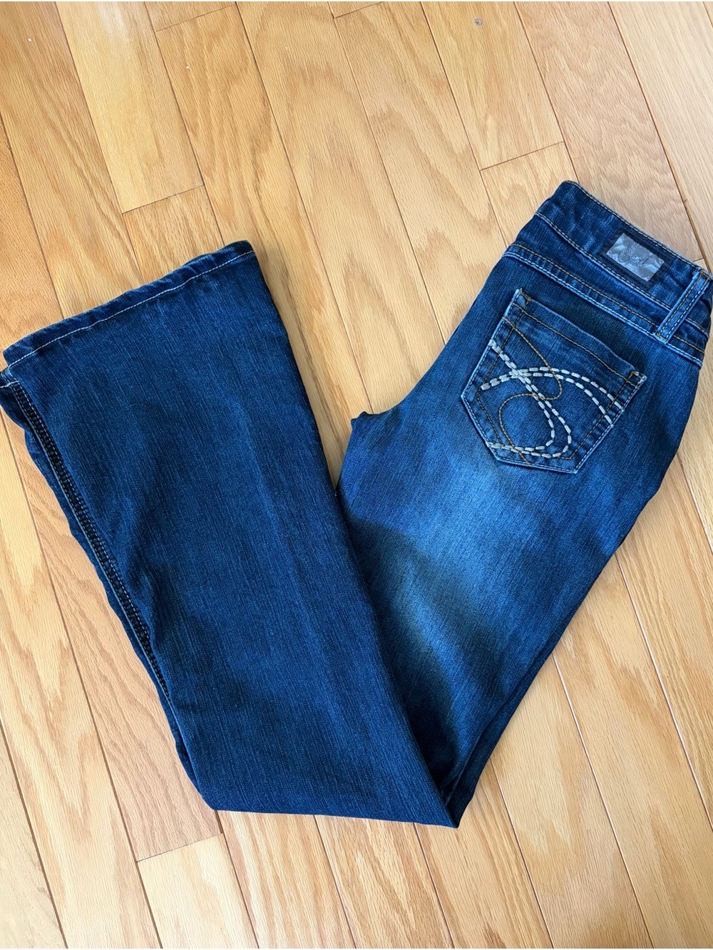 Earl Jean Low Rise Dark Blue Wash Whiskered Bootcut Jeans Sz 3